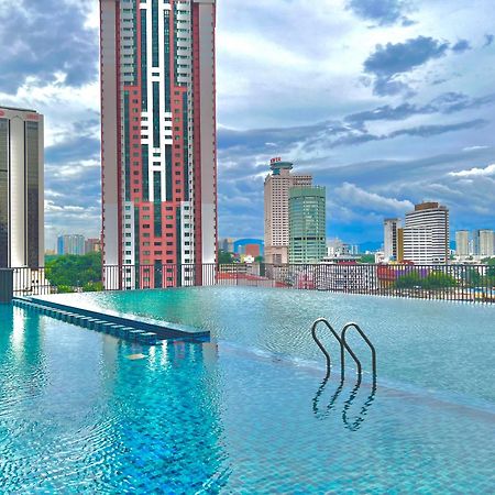 Chambers Couple Studio Klcc Куала-Лумпур Экстерьер фото