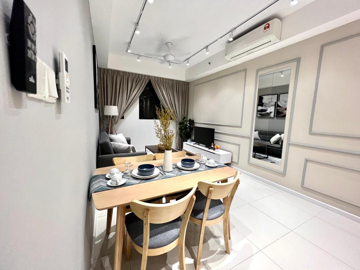 Chambers Couple Studio Klcc Куала-Лумпур Номер фото