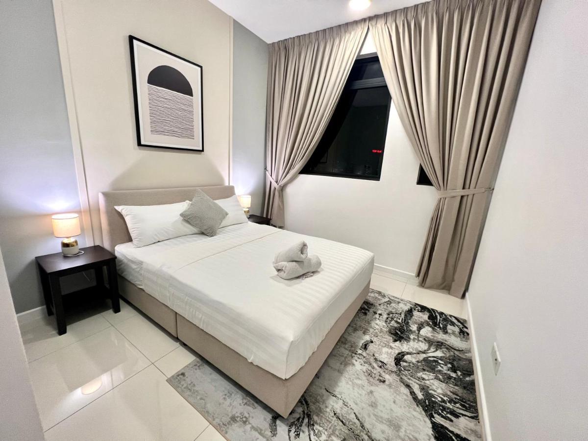 Chambers Couple Studio Klcc Куала-Лумпур Экстерьер фото