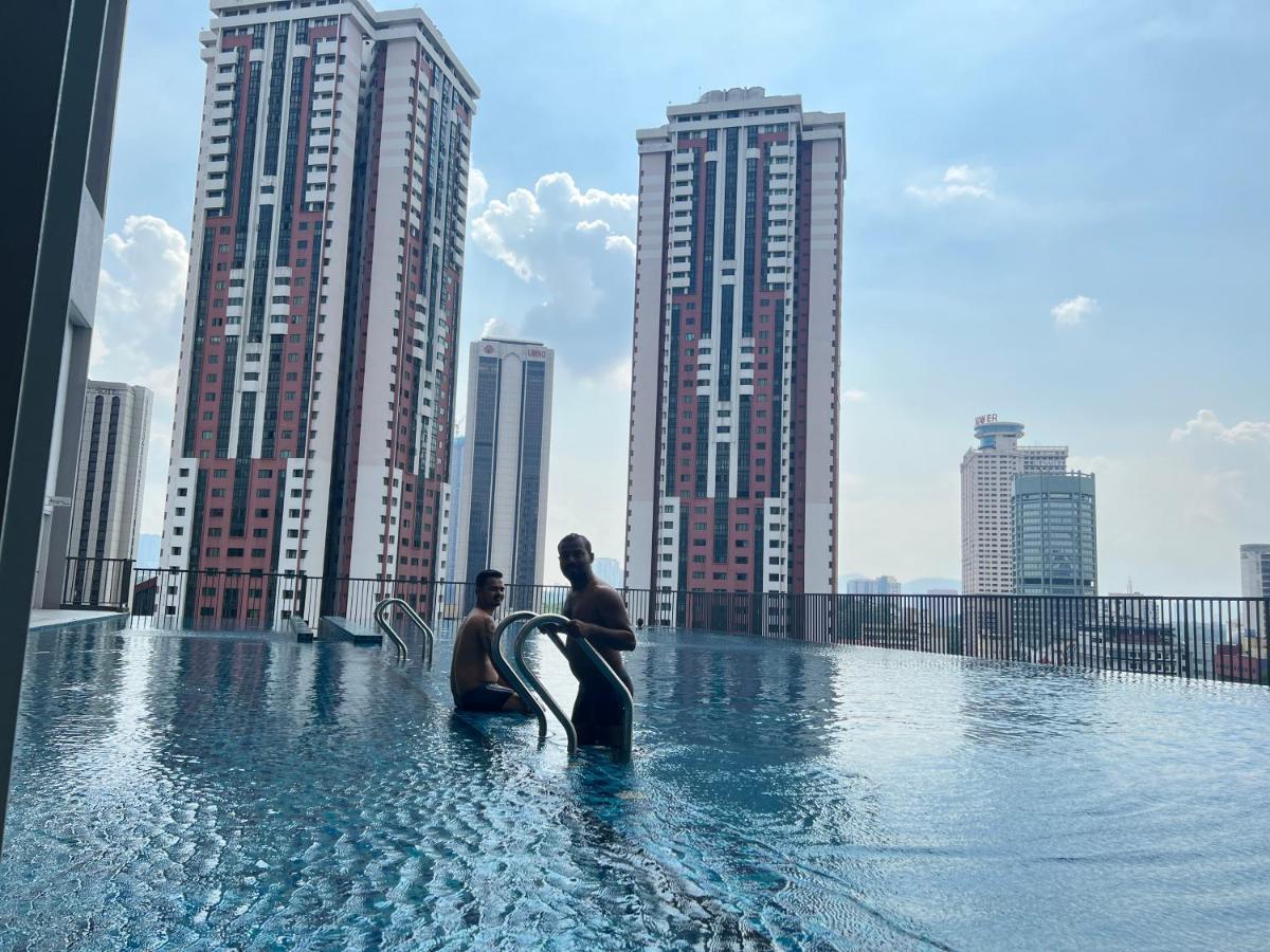 Chambers Couple Studio Klcc Куала-Лумпур Экстерьер фото